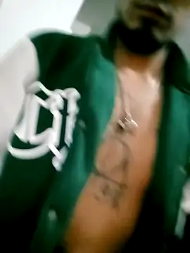 Snapshot of ale3J4a chatting on February 2025 07:47:01 AM ale3J4a online show from February 2025 07:47:01 AM