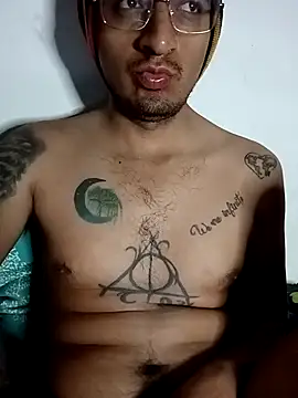 Snapshot of ale3J4a chatting on March 2025 07:52:02 AM ale3J4a online show from March 2025 07:52:02 AM