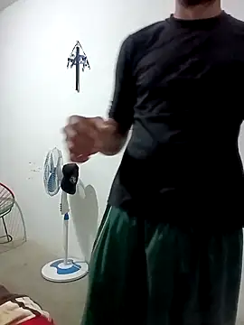 Snapshot of ale3J4a chatting on November 2025 06:41:02 AM ale3J4a online show from November 2025 06:41:02 AM