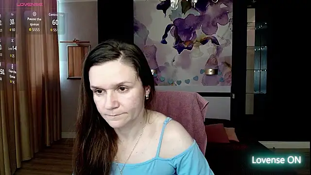 AriaGray online show from February 2026 01:10:01 PM