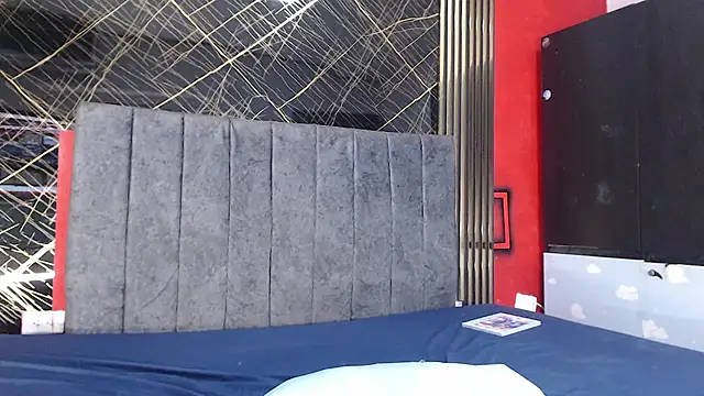 FerneyManti online show from April 2026 08:09:02 PM