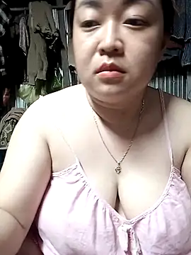 VyOanh2K online show from October 2025 03:10:02 PM