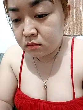 VyOanh2K online show from November 2025 02:56:01 PM