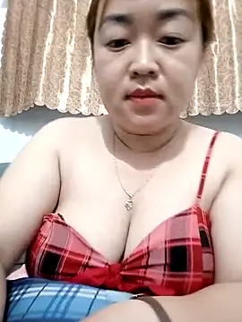 VyOanh2K online show from November 2025 03:55:02 PM