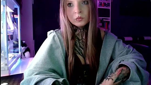 Snapshot of InesGold chatting on February 2025 11:22:01 AM InesGold online show from February 2025 11:22:01 AM