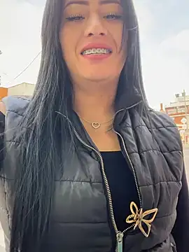Snapshot of Sara_luna_ chatting on June 2026 12:16:01 PM Sara luna online show from June 2026 12:16:01 PM