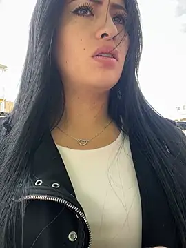 Snapshot of Sara_luna_ chatting on July 2026 01:58:01 PM Sara luna online show from July 2026 01:58:01 PM