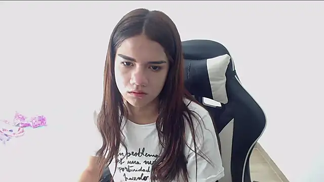 DEMI LEED online show from March 2025 01:24:02 PM