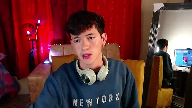 GabyThoms online show from December 2024 11:26:02 PM