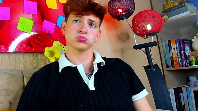 GabyThoms online show from March 2026 02:23:02 PM