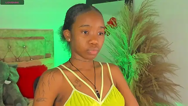 Rihana hot01 online show from March 2025 12:16:02 AM