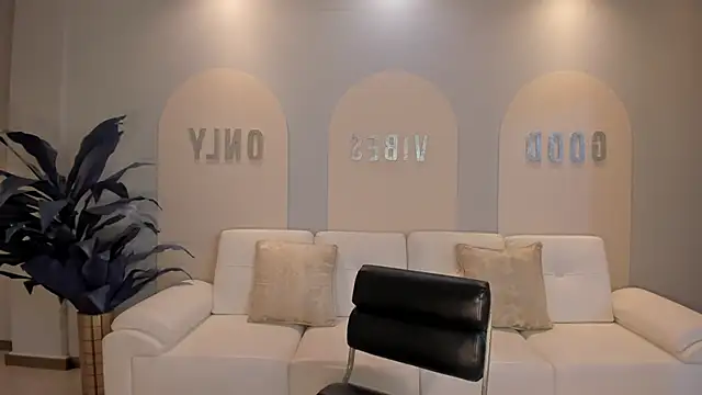 Snapshot of AbbyDalton chatting on October 2025 05:46:02 PM AbbyDalton online show from October 2025 05:46:02 PM