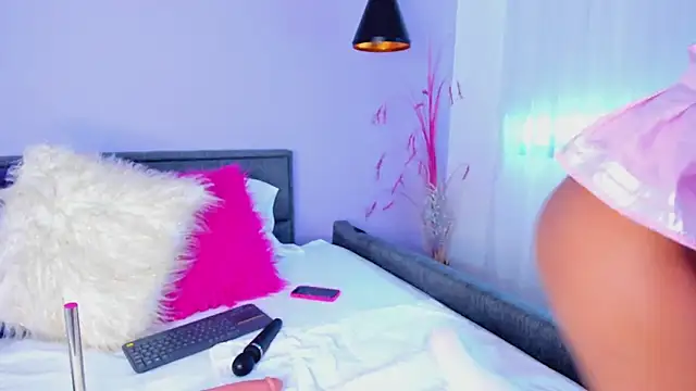 Hanna Stanx online show from February 2025 07:38:01 PM