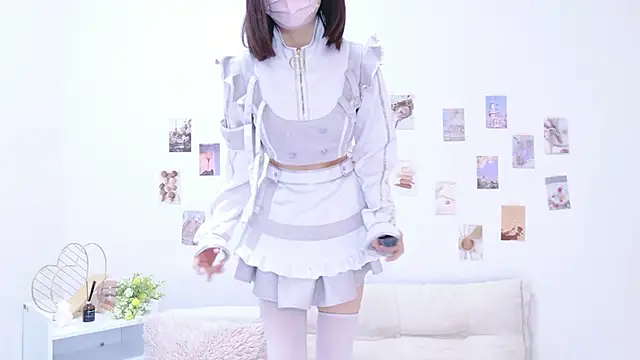 x-naru-x online show from October 2025 02:13:01 PM