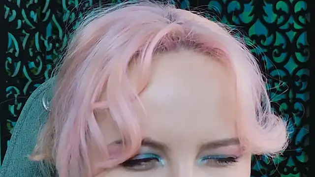 JasmineMilko online show from January 2025 07:18:01 PM