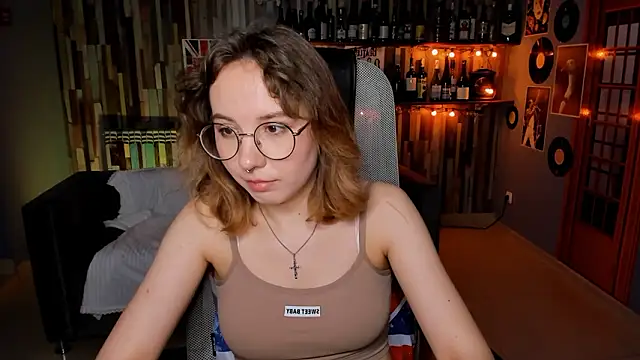 JasmineMilko online show from March 2026 07:15:01 AM