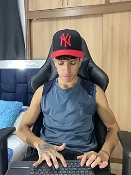  CamiloBass online show from February 2026 02:12:02 AM