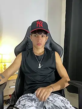  CamiloBass online show from July 2026 01:54:01 AM