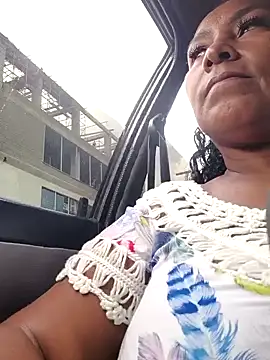 OliviaBurning online show from November 2025 07:28:01 PM