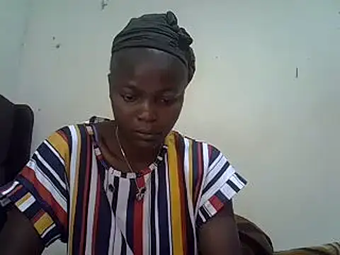 pretty vivy online show from March 2025 09:52:02 AM