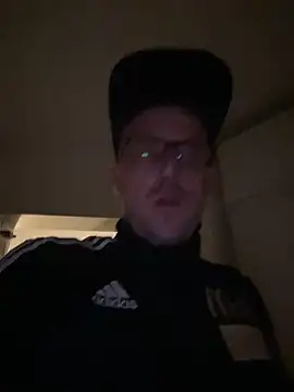 Snapshot of DonKazik chatting on September 2025 07:03:01 PM DonKazik online show from September 2025 07:03:01 PM