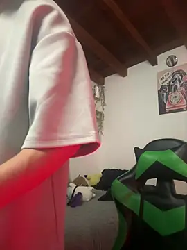 Valentino Xander online show from February 2026 04:23:02 AM