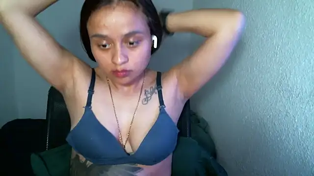 Snapshot of passion_sweet07 chatting on February 2025 01:40:01 AM passion sweet07 online show from February 2025 01:40:01 AM
