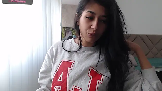 Snapshot of karmen24K chatting on January 2025 11:30:02 AM karmen24K online show from January 2025 11:30:02 AM