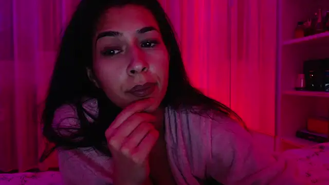 Snapshot of karmen24K chatting on February 2025 12:22:02 AM karmen24K online show from February 2025 12:22:02 AM