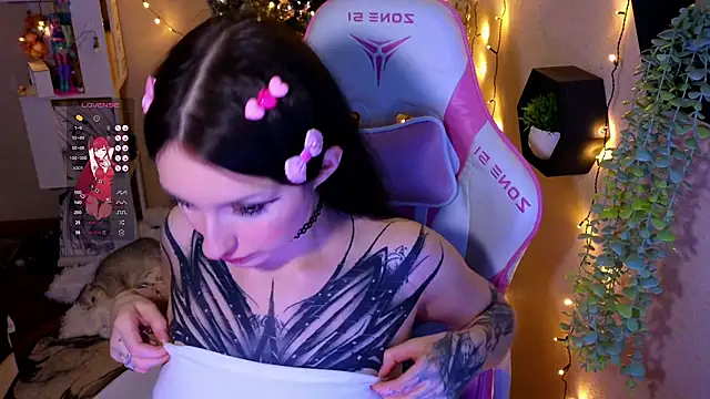 hikmurr online show from January 2025 04:00:02 PM