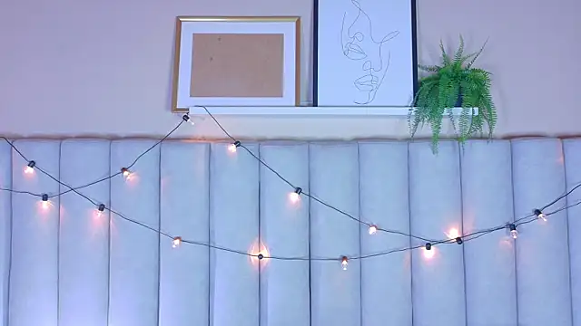 EngelStone online show from December 2025 07:32:01 PM