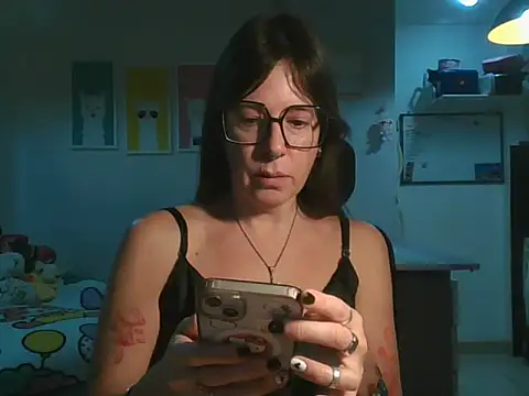 Snapshot of Calentandote chatting on June 2026 10:02:02 AM Calentandote online show from June 2026 10:02:02 AM