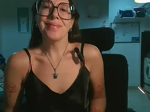 Snapshot of Calentandote chatting on June 2026 09:22:02 AM Calentandote online show from June 2026 09:22:02 AM