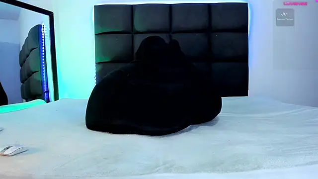 Snapshot of steven_hott8 chatting on January 2025 04:02:01 AM steven hott8 online show from January 2025 04:02:01 AM