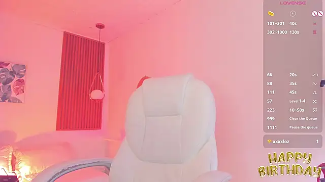 TiffanyWright online show from October 2025 12:16:01 PM