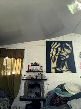 FlpGmz online show from November 2025 05:36:02 PM