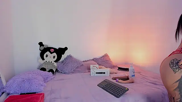 shadowcatt  online show from December 2024 09:01:01 PM