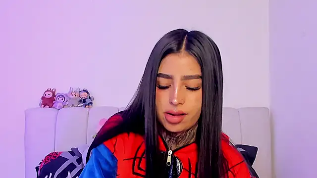 shadowcatt  online show from April 2026 05:00:02 PM