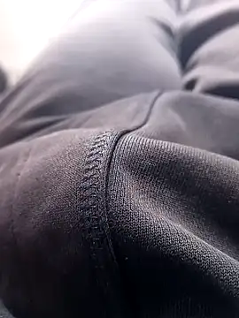 TheeMassageMobileSpa online show from October 2025 10:27:02 AM