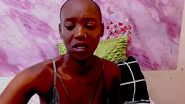 EbonyOlive69 online show from February 2026 05:19:02 PM