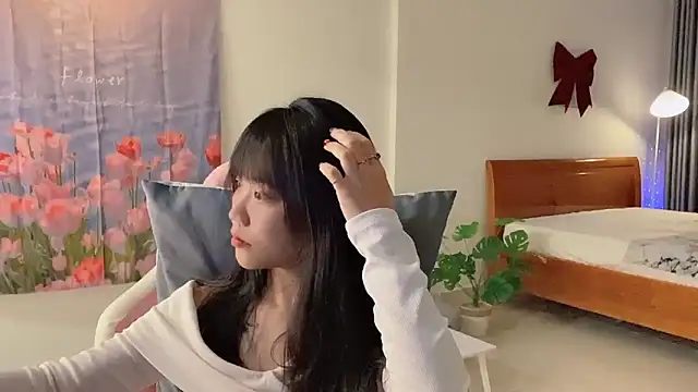 -rosiie- online show from March 2025 02:34:02 PM