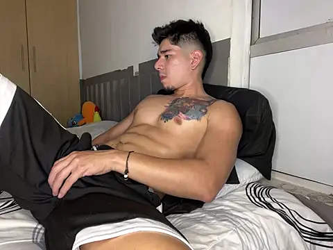 danielv 95 online show from January 2025 01:43:01 AM