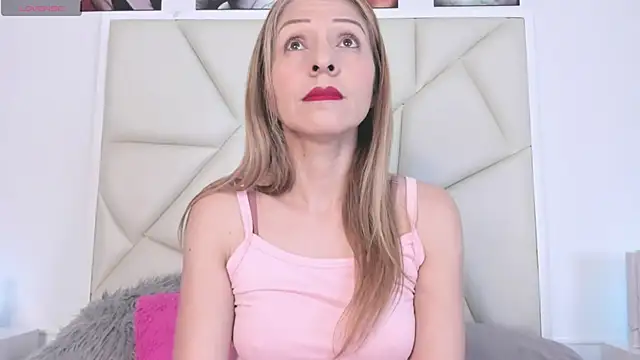 DanyFreydell online show from February 2025 01:06:01 PM