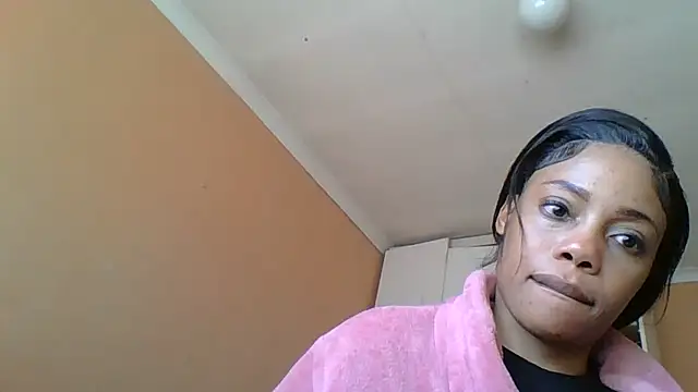 Snapshot of NAUGHTYSHALOTXX chatting on June 2026 08:53:01 AM NAUGHTYSHALOTXX online show from June 2026 08:53:01 AM