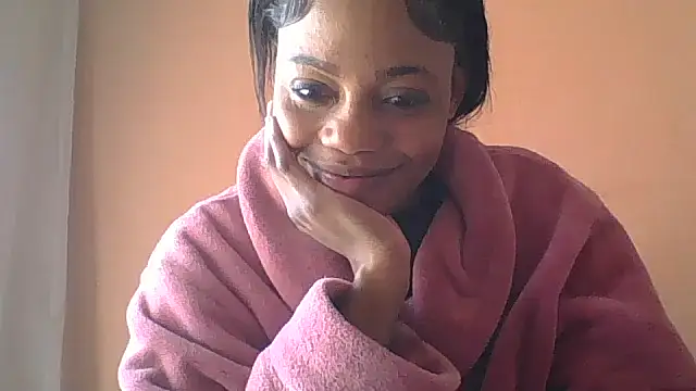Snapshot of NAUGHTYSHALOTXX chatting on June 2026 10:15:01 AM NAUGHTYSHALOTXX online show from June 2026 10:15:01 AM