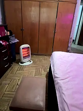 Snapshot of Mizztikaa chatting on October 2025 05:10:02 PM Mizztikaa online show from October 2025 05:10:02 PM