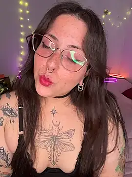 Mizztikaa online show from July 2026 06:02:02 PM
