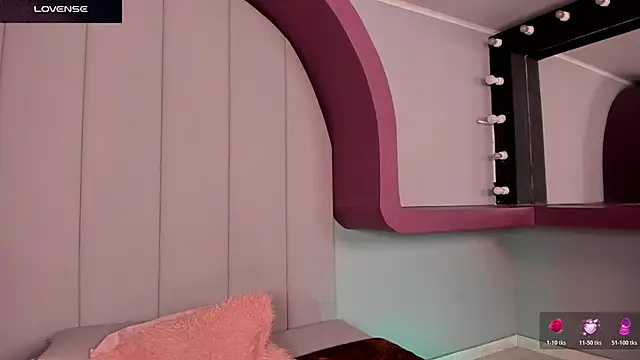 morganlake  online show from November 2025 12:33:01 AM