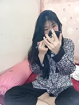 Snapshot of Alissa_121 chatting on January 2025 08:07:02 PM Alissa 121 online show from January 2025 08:07:02 PM