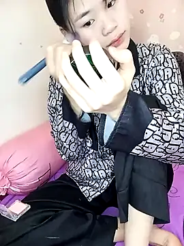 Snapshot of Alissa_121 chatting on January 2025 03:01:01 PM Alissa 121 online show from January 2025 03:01:01 PM